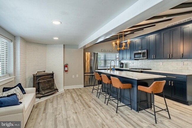 Building Photo - 5708 Park Blvd Unit 3