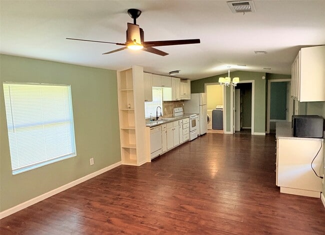 Photo - 17807 Dean Ct