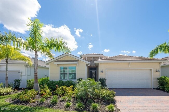 Building Photo - 388 Grace Bay Ln