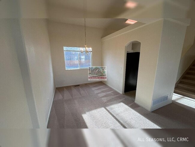 Photo - 8178 Meadowcrest Dr