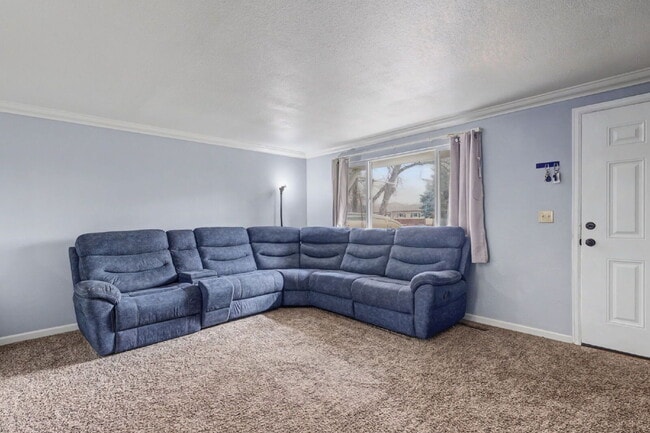 Photo - 695 Calle Entrada