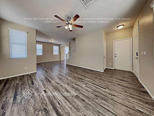 Photo - 556 Bayo Canyon Ct