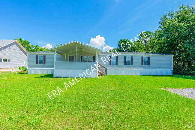Building Photo - 8204 Verano St Rental