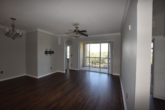 Photo - 8168 Boat Hook Loop