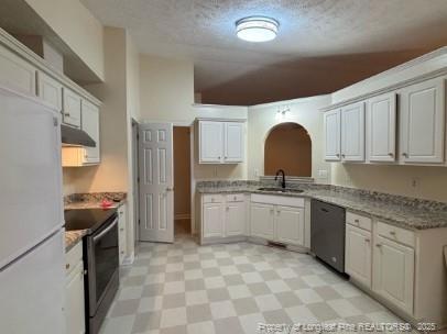 Photo - 1135 Derbyshire Rd