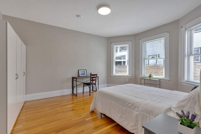 Photo - 24 Bentley St Unidad 1