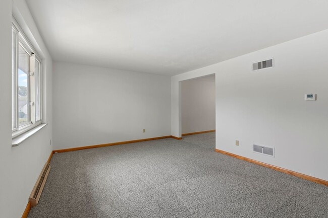 Photo - READY FOR MOVE IN! DON'T MISS THIS RENOVATED 2-BEDROOM TOWNHOME IN WEST MIFFLIN!