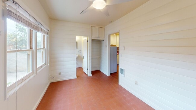 Photo - Charming Detached 1-Bedroom