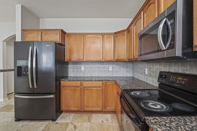 Photo - Beautiful 3 Bedroom Condo Available Now!