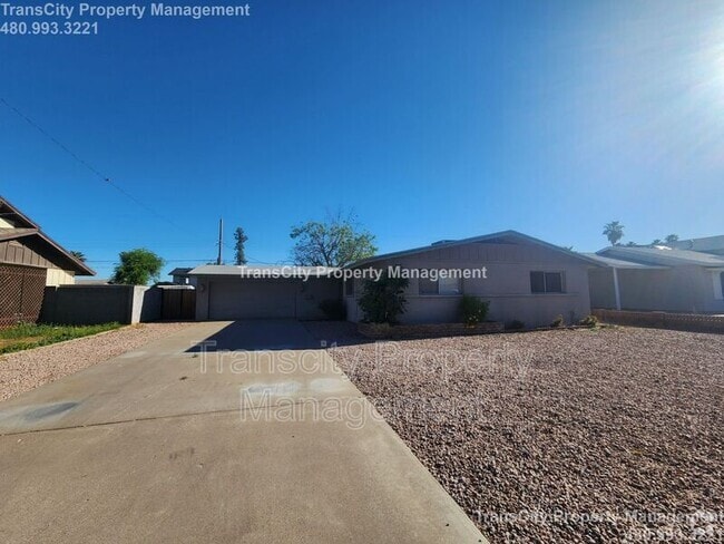 Building Photo - 128 E Ellis Dr Rental