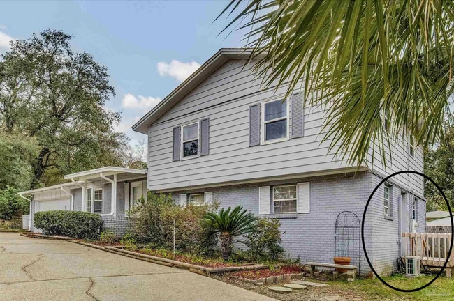 Entrance to private unit - 4021 N 12th Ave