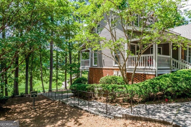 Photo - 1043B Clubhouse Ln