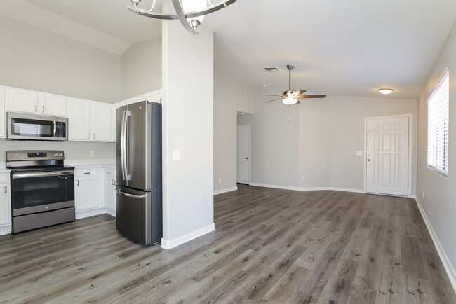 Photo - 21635 N 29th Dr