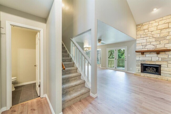 Photo - 4404 Travis Country Cir Unit C3