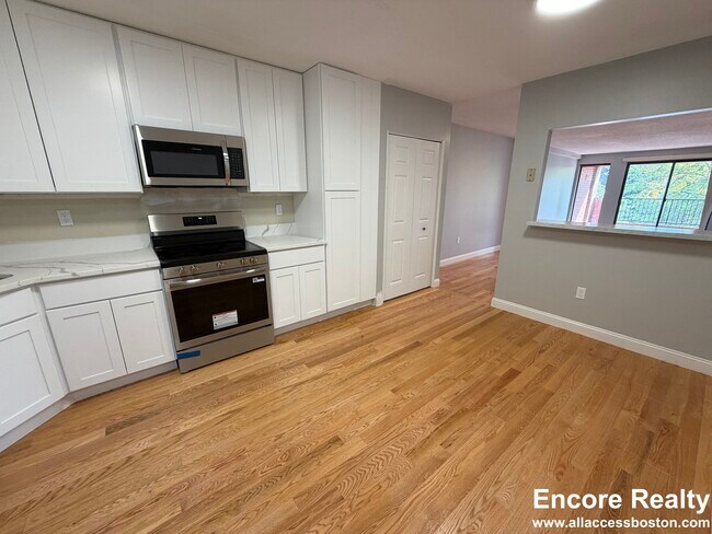 Photo - 1850 Beacon St Unit 304