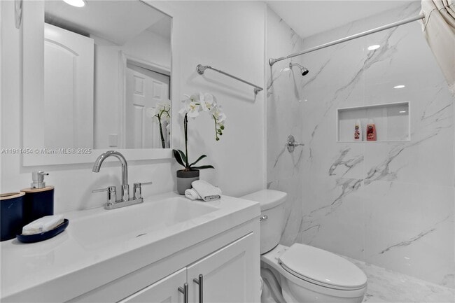 Photo - 1841 SW 29th Ave