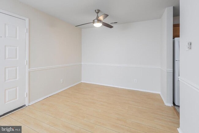 Photo - 1825 The Woods II