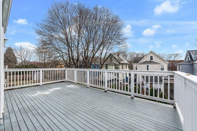 Photo - 7 Van Norden St Unidad 2