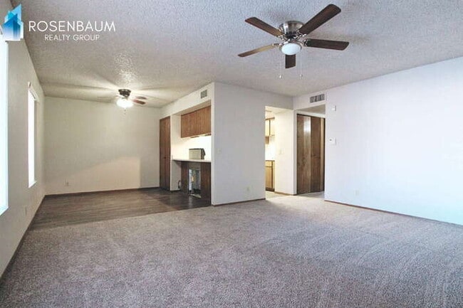 Photo - 4401 E Contessa St Unit 1