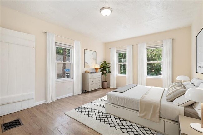 Photo - 125 S 14th St