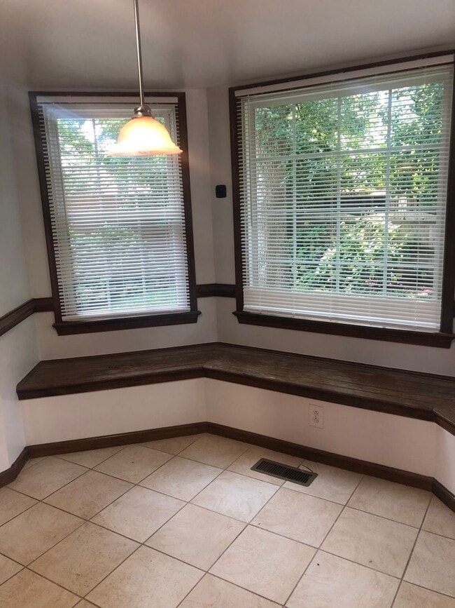 Photo - 2509 Elson Green Ave