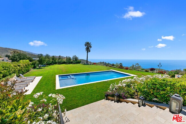 Photo - 27450 Calicut Rd