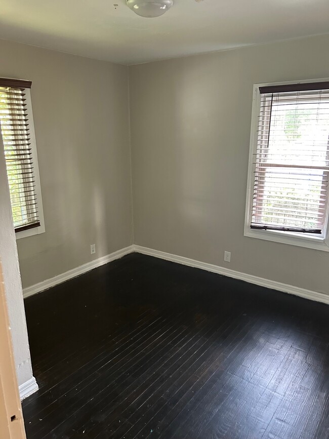 Photo - 2319 Sheridan St