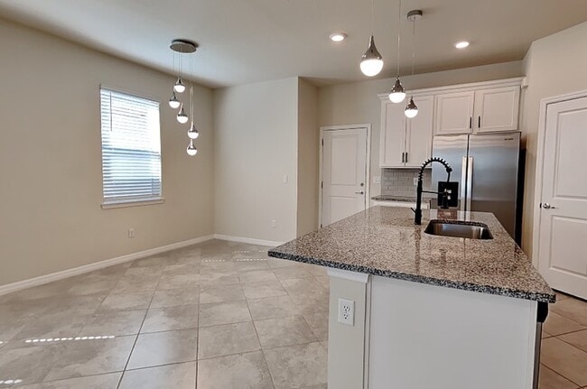 Photo - 5634 Wooden Pine Dr