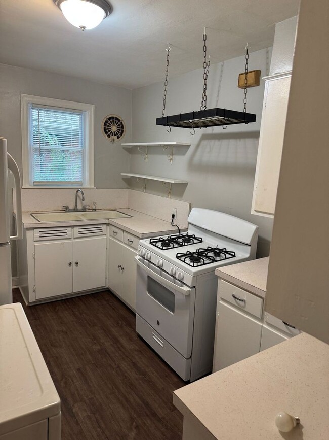 Photo - 157-159 Roberta Dr Unit 157