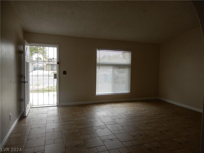 Photo - 5812 W Westport Cir