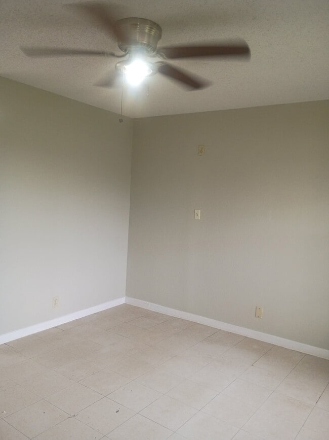 1806 Rio Hondo Rd Unit 1806