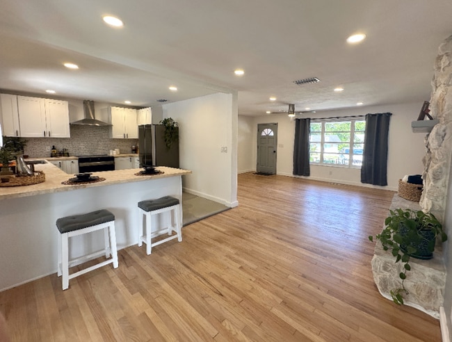 Photo - 1118 Brookmont Ave E