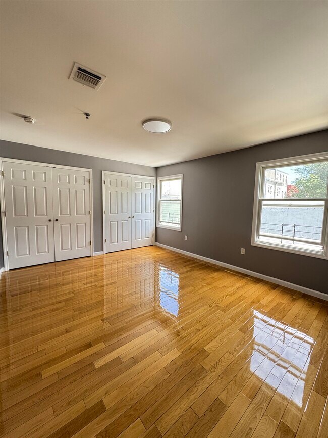 Photo - 1008 West St House