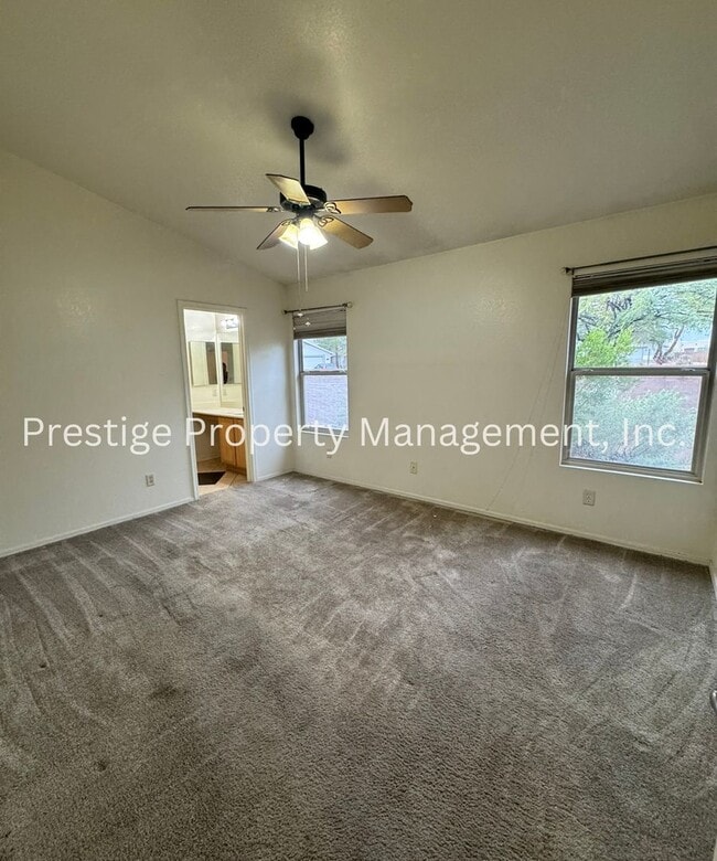Photo - Charming West 2 Bedroom/ 2 Bathroom with a Den is Waiting For You To Call Home!!