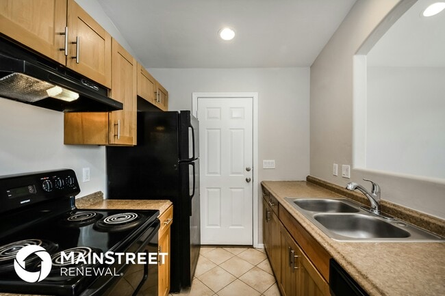 Photo - 5040 Fremont Ave