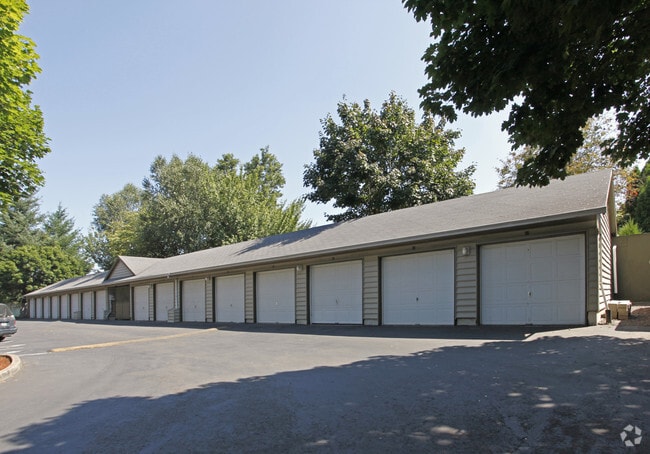 Chelsey Lane Apartments