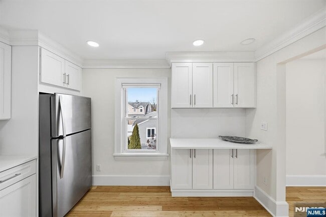 Photo - 136 7th Ave