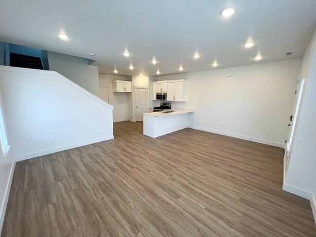 Photo - 3127 S 225 W