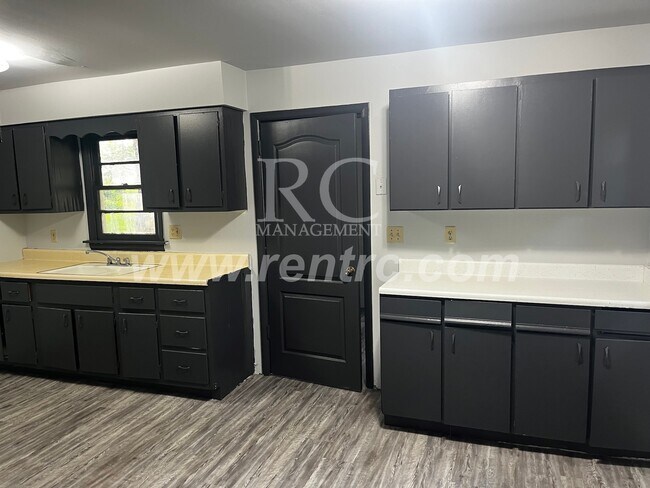 218 Tennessee-