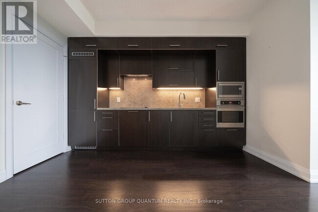 Photo - 5 Sheppard Ave E Unit 2418