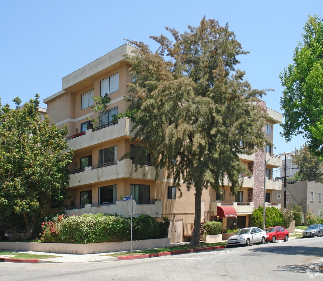 Photo - 8865 Alden Dr