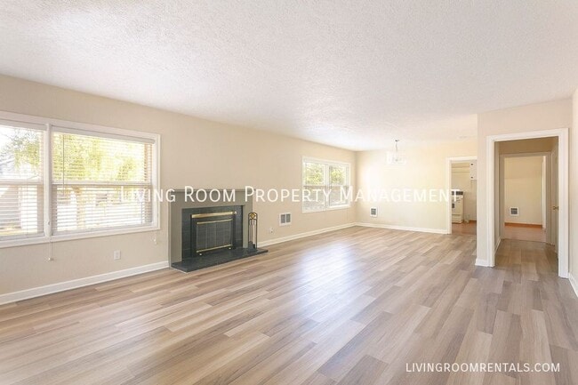 Photo - 6738 NE 22nd Ave