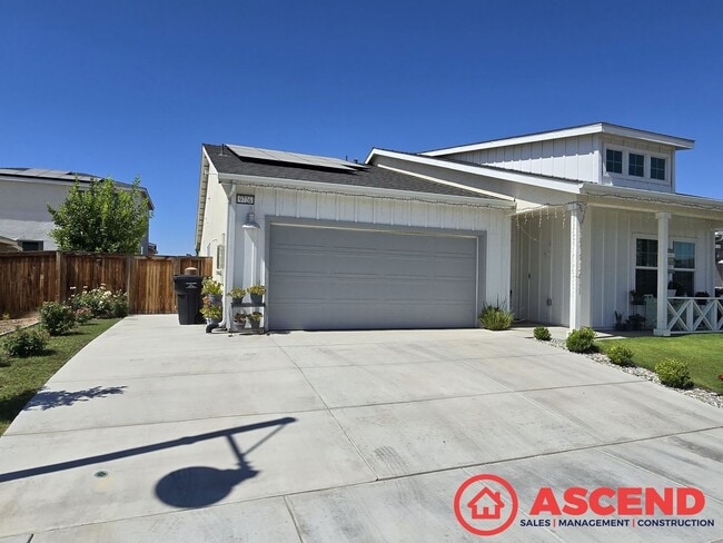 Alluring Home In Gossamer Grove! - Alluring Home In Gossamer Grove!