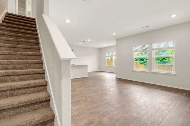 Photo - Charming 4-Bedroom Home in Redbird Ranch- HABC Accepted
