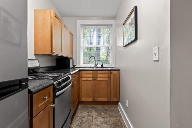 Photo - 525 E Manning St Unidad 2