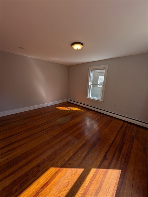 Photo - 24 Montfern Ave Unit 1