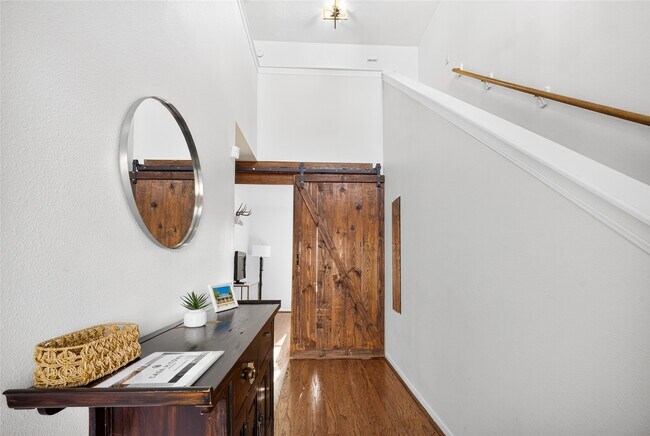 Photo - 1308 Andrews St
