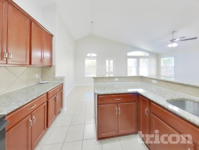 Photo - 347 Foster Ln