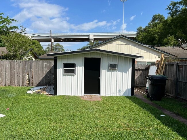 Photo - 11210 Sageoak Dr
