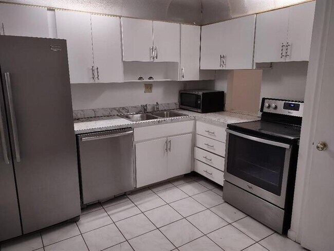 Photo - 2060 NW 48th Terrace Unit 116